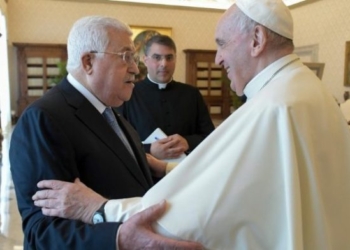 Papa konfirmon mbështetjen për zgjidhjen dyshtetërore të konfliktit Izrael-Palestinë