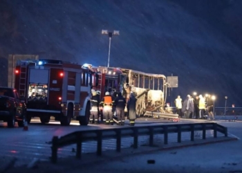 Gjashtë nxënës të një shkolle fillore në mesin e viktimave, ndërpritet mësimi