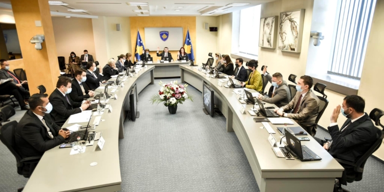 Qeveria e Kosovës i vendos sanksione Rusisë