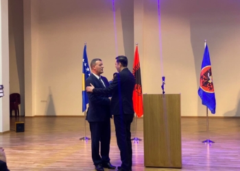 Abdixhiku zyrtarizon aderimin e Kryetarit të Obiliqit në LDK