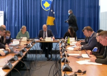 KRYETARI I BORDIT TË ZRRE-SË KA PËRGJIGJE PËR ANKESAT E QYTETARËVE