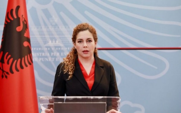 Shqipëria sanksione kundër Rusisë, Xhaçka: Masat për 654 individë e 52 subjekte