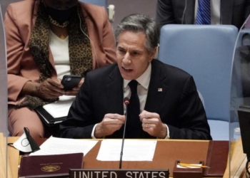 Blinken në OKB: Rusia mund të prodhojë pretekst për të sulmuar Ukrainën