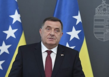 Dodik reagon pasi anëtari i presidencës boshnjake uroi përvjetorin e pavarësisë së Kosovës