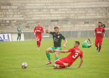 Feronikeli – Gjilani, formacionet zyrtare: Elshani pa ndryshime, Munishi lë në bankë Koliçin e Prognin