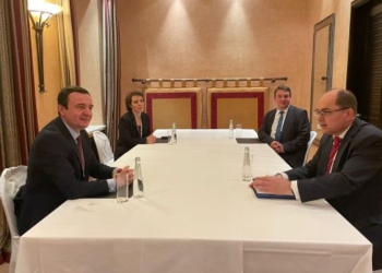 Kurti me Gërvallën takohen me Përfaqësuesin e Lartë ndërkombëtar në Bosnje dhe Hercegovinë