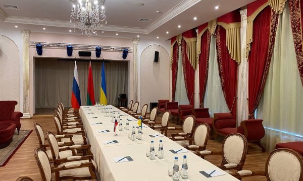 Publikohen pamjet nga vendi ku do të zhvillohen negociatat Rusi-Ukrainë