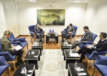 Szunyog falënderon Kosovën për rreshtimin krah BE-së pas sulmeve ruse në Ukrainë