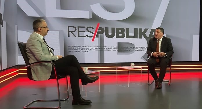 Haziri: Qeveria Kurti është e “hezitimit”