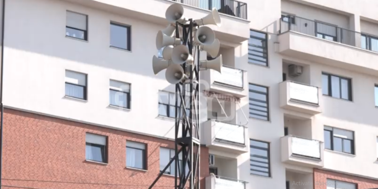 Prishtina, me 16 pika të alarmit publik