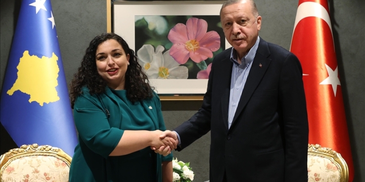 Osmani takohet të martën me Erdoganin në Turqi