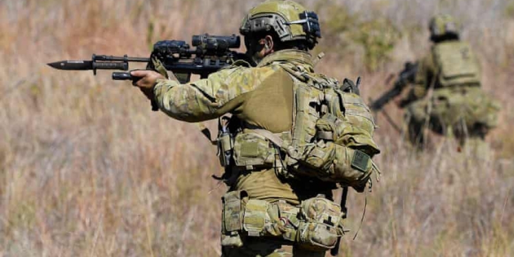 Australia furnizon Ukrainën me armë