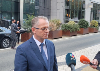 Bislimi mohon se e refuzoi takimin me Petkoviqin