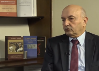 Mustafa, Kurtit e Osmanit: S’mund ta zhbëni historinë, Thaçi e lexoi Deklaratën e Pavarësisë