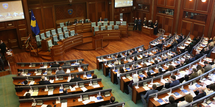 Kuvendi dënon ashpër agresionin ushtarak rus