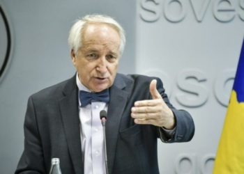 Kërkohet dorëheqja e ministrit Latifi, shkak Ligji i Pagave