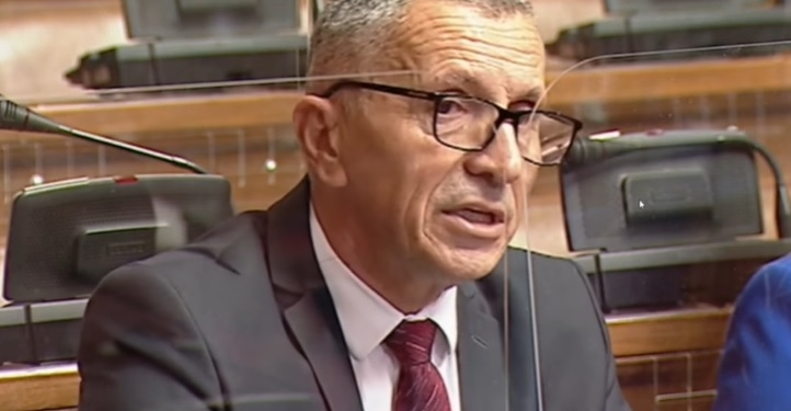 Kamberi uron Pavarësinë e Kosovës, ka një mesazh për Serbinë