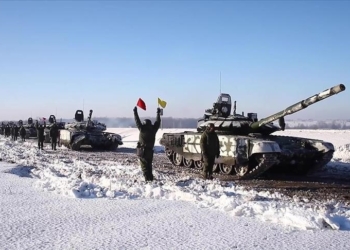 Forcat ruse hyjnë në Kiev