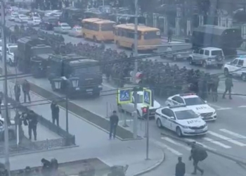 Ushtarët çeçenë gati për t’iu bashkuar Rusisë në pushtimin e Ukrainës