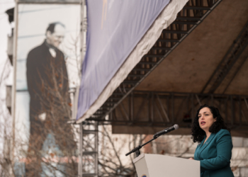 Osmani: Kosova qëndon me Ukrainën