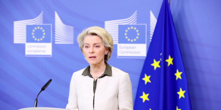 Shtetet e BE-së mbyllin hapësirën ajrore për linjat ruse