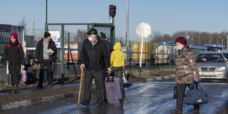 Sot mund të hapen 10 rrugë evakuimi në Ukrainë
