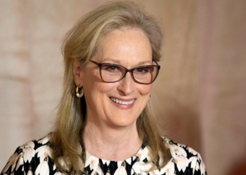 Kosovari gjen kuletën e aktores Meryl Streep dhe ia kthen, gazetari i CNN tregon ngjarjen