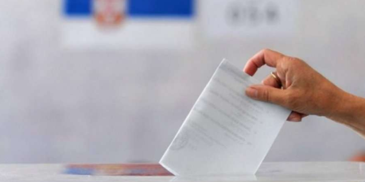 Serbia është bërë edhe më nacionaliste