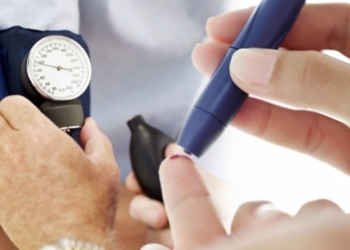 ​Këto janë shenjat se sheqeri po shkatërron trupin