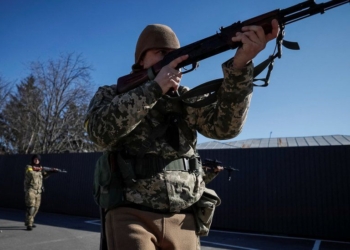 Ukraina paralajmëron Rusinë të mos abuzojë me armëpushimin