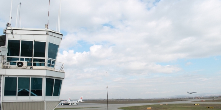 KFOR: Hapësira ajrore mbi Kosovën mbetet e hapur për aeroplanët rusë