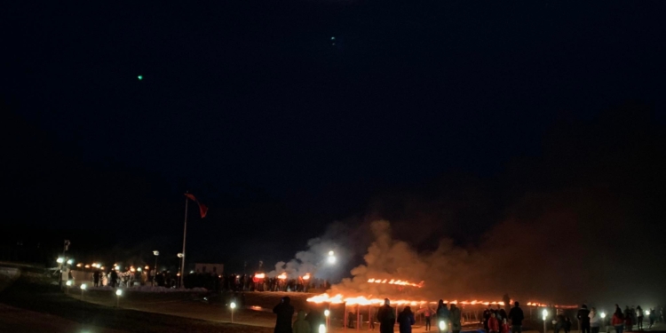 Ndizen flakadanët e lirisë në Prekaz