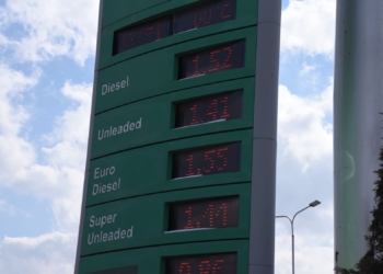 Inspektohen pompat e derivateve dhe marketet, u shqiptohen gjoba