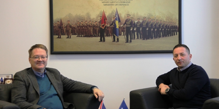 Mehaj takohet me Abbotin, diskutojnë për sigurinë në rajon pas gjendjes së krijuar në Ukrainë