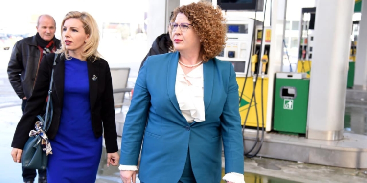 Hajdari: Qeveria e angazhuar në zbatimin e masave për ambientin e përshtatshëm të të bërit biznes