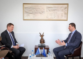 Krasniqi në takim me Szunyog: Kosova do të jetë gjithmonë e rreshtuar përkrah vlerave evropiane