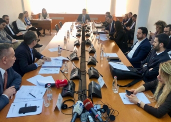 Deputetët e opozitës kritikojnë emrat e kandidatëve për anëtarë të KRPP-së