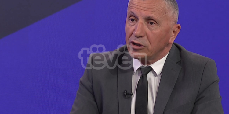 Shaip Kamberi: Serbia duhet të përdorë modelin hungarez ndaj shqiptarëve të Luginës