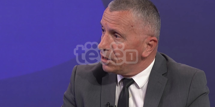 Kamberi: Nuk jemi të interesuar të bashkëpunojmë me qeverinë serbe për ndarje të posteve