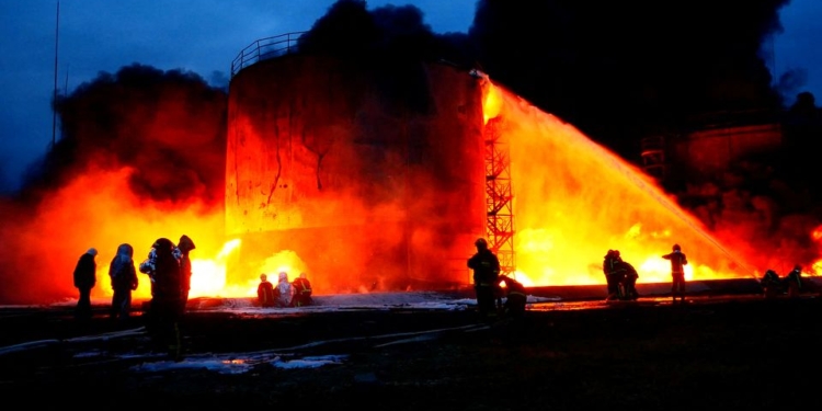Rusia godet një depo karburanti në Lviv