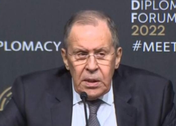 Lavrov thotë se ukrainasit po përdoren si mburoja njerëzore