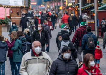 ​IKSHPK thirrje qytetarëve: Bartni maskat e vaksinohuni