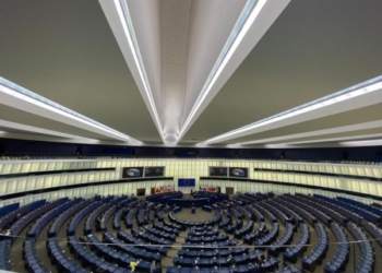 ​BE vendos sanksione të reja kundër 160 shtetasve rusë