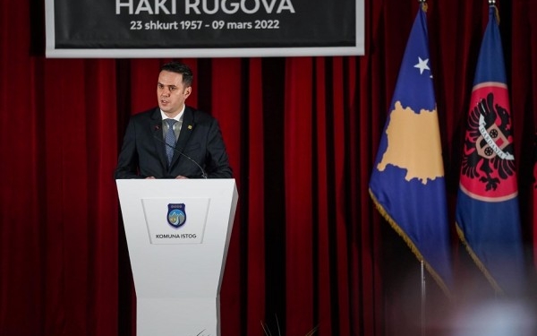 Abdixhiku në akademinë për Haki Rugovën: Emri i tij është gravuar në historinë moderne të Kosovës
