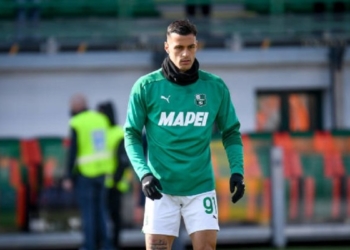 Juventusi apo Interi? Flet Gianluca Scamacca