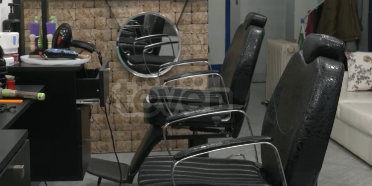 ZBEHET DËSHIRA PËR ZANATIN E BERBERIT