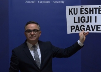 Tahiri kritikon Qeverinë për vonesën e Ligjit të Pagave