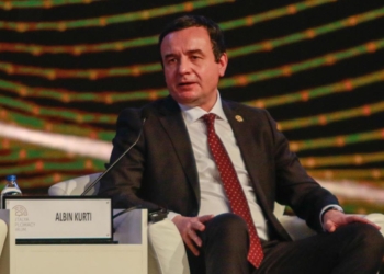 Kurti nga Turqia: Jemi kundër okupimit, mbështesim plotësisht luftën nacionalçlirimtare të Ukrainës!