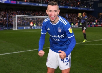 VIDEO/ Celina shënon në barazimin e Ipswichit