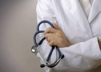 Infermierët në grevë, kanë disa kërkesa